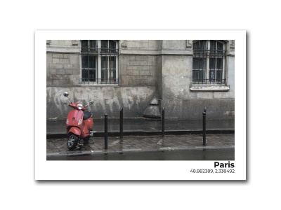 Открытка Красный мопед