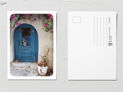 Открытка «Двери мира», старая синяя дверь 19